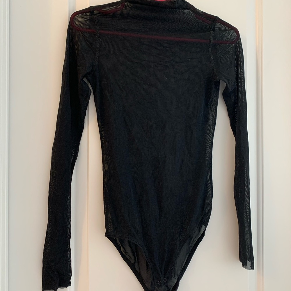 Wilfred Free aritzia sheer top